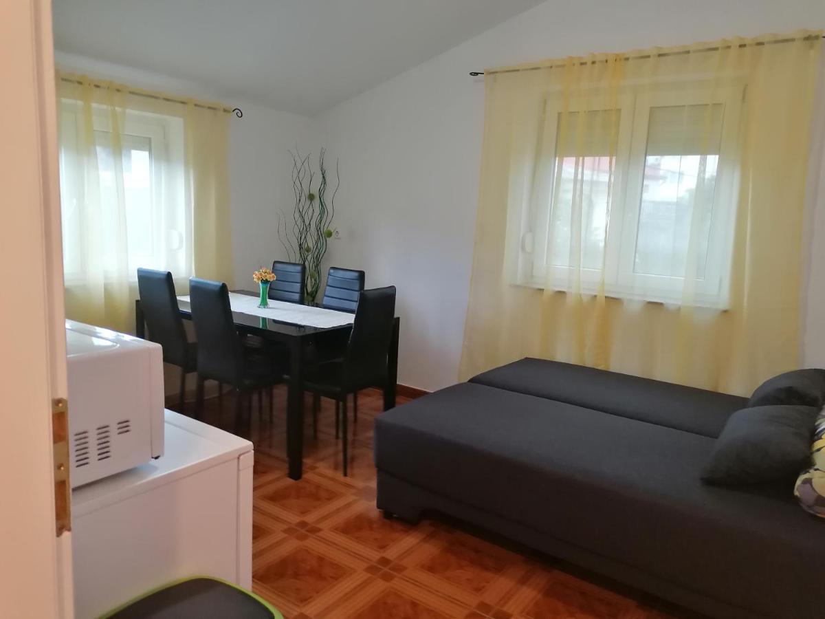 Apartmani Ivana Senj Senj  Εξωτερικό φωτογραφία
