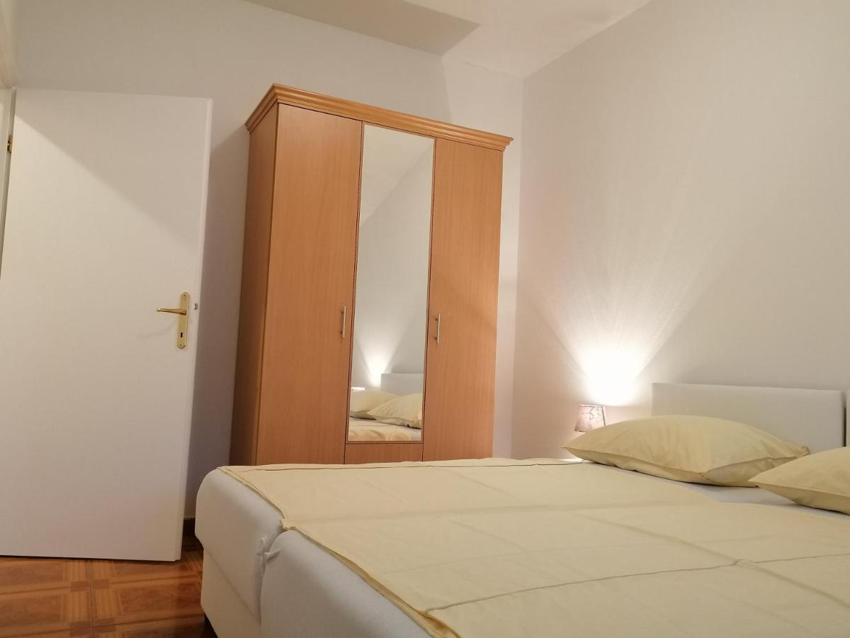 Apartmani Ivana Senj Senj  Εξωτερικό φωτογραφία