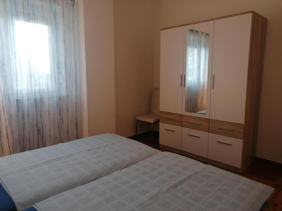 Apartmani Ivana Senj Senj  Εξωτερικό φωτογραφία