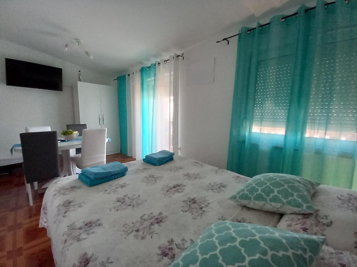 Apartmani Ivana Senj Senj  Δωμάτιο φωτογραφία
