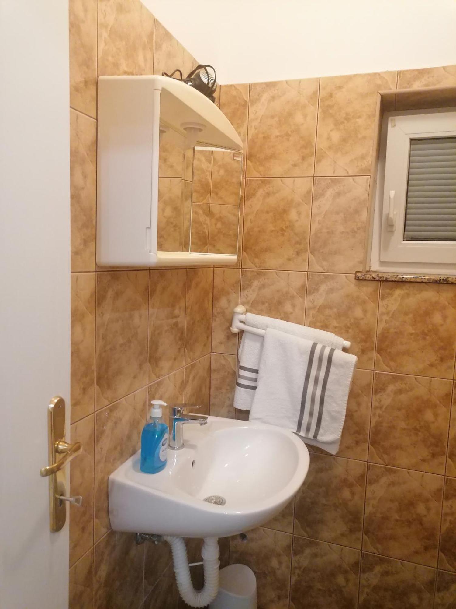 Apartmani Ivana Senj Senj  Δωμάτιο φωτογραφία
