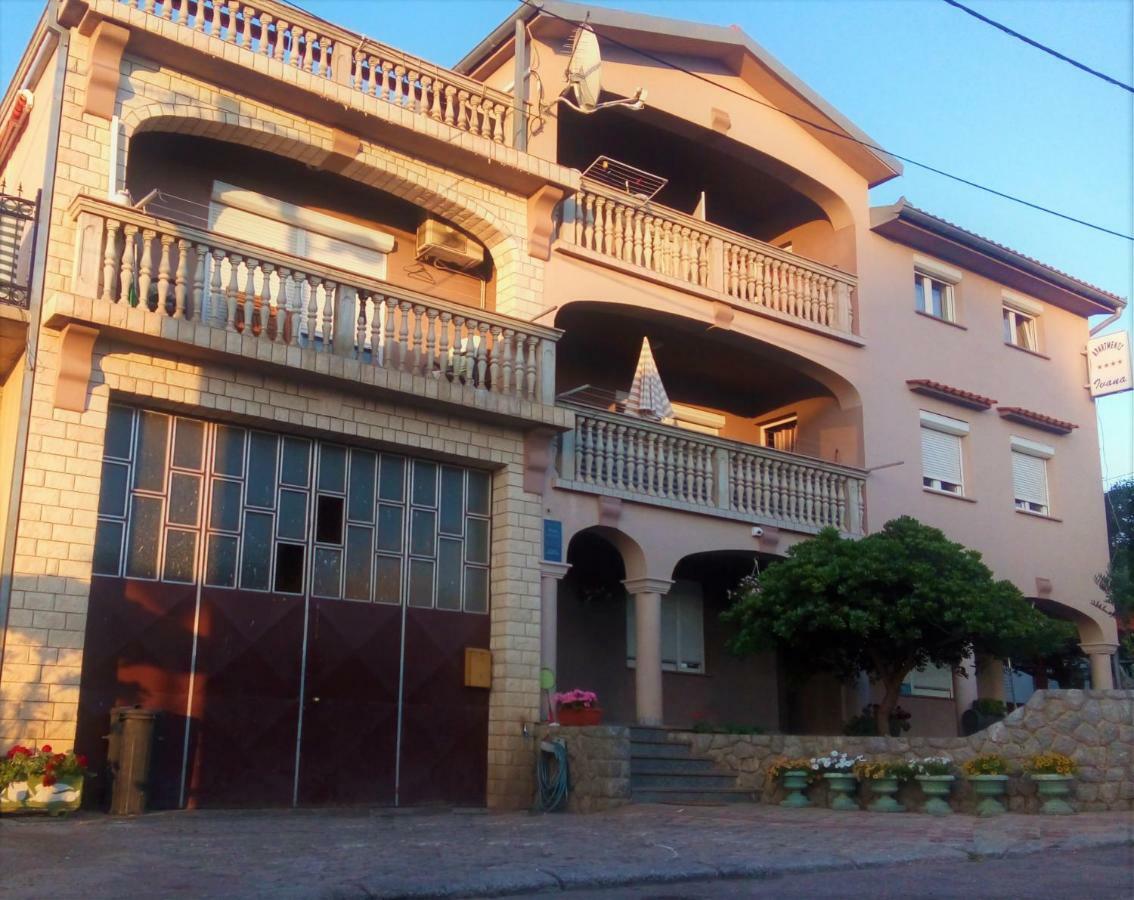 Apartmani Ivana Senj Senj  Εξωτερικό φωτογραφία
